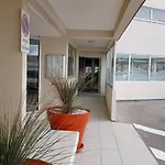 Lejlighed Rdc Avec Terrasse Acces Pour 4, A Canet-plage - Fr-1-696-134 Canet-en-Roussillon